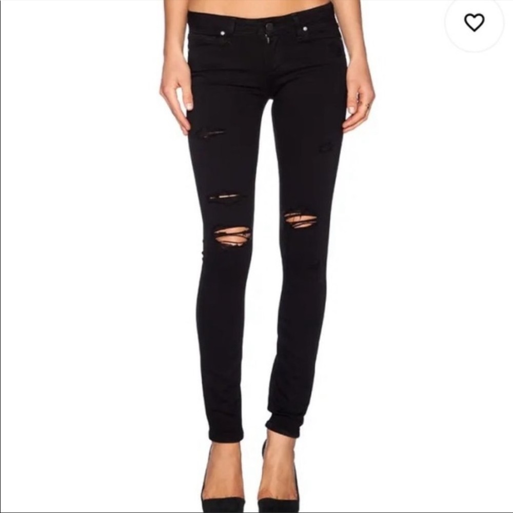 Paige Verdugo Ultra Skinny size 26 distressed
